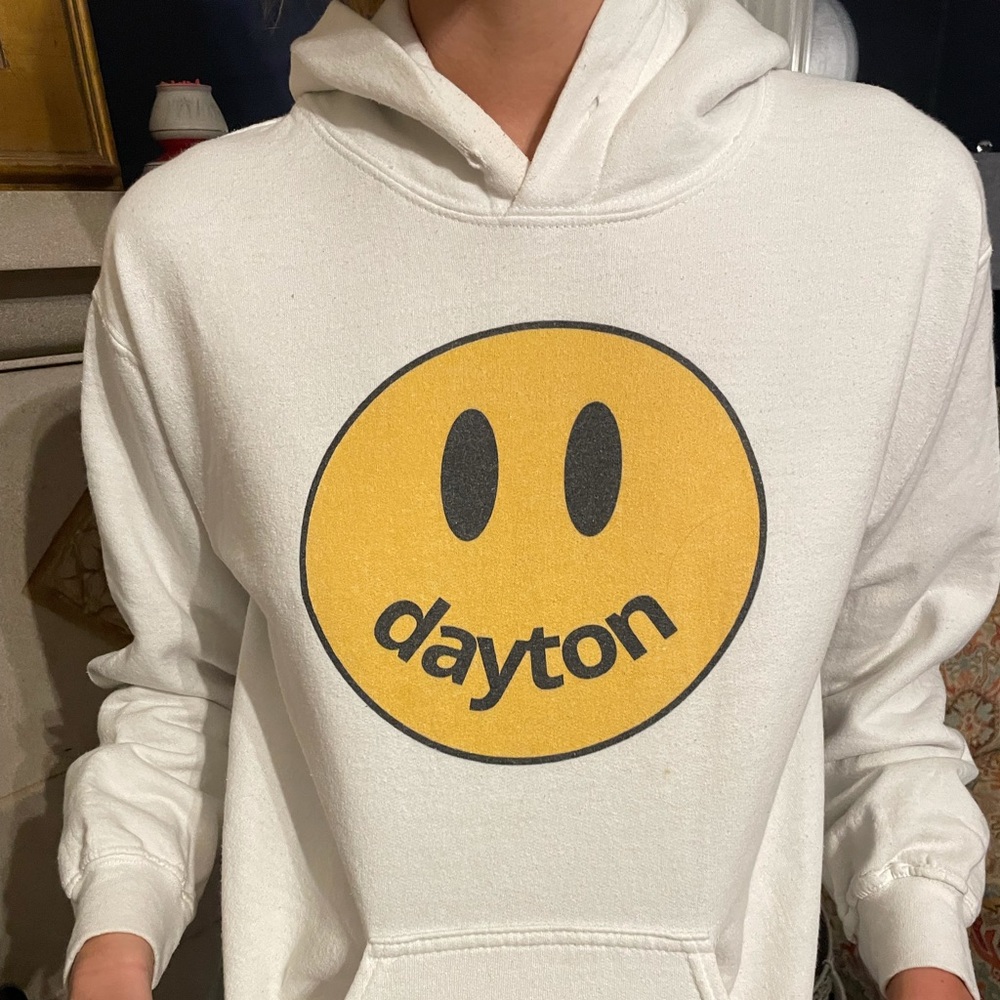 UDAYTON SMILEY FACE HOODIE